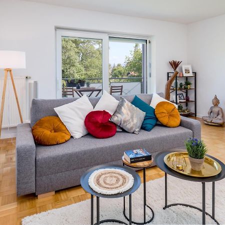 Eg Links-Wunderschoene 70M Grosse 2-Zimmer City Wohnung Naehe Salzburg Freilassing Exterior foto